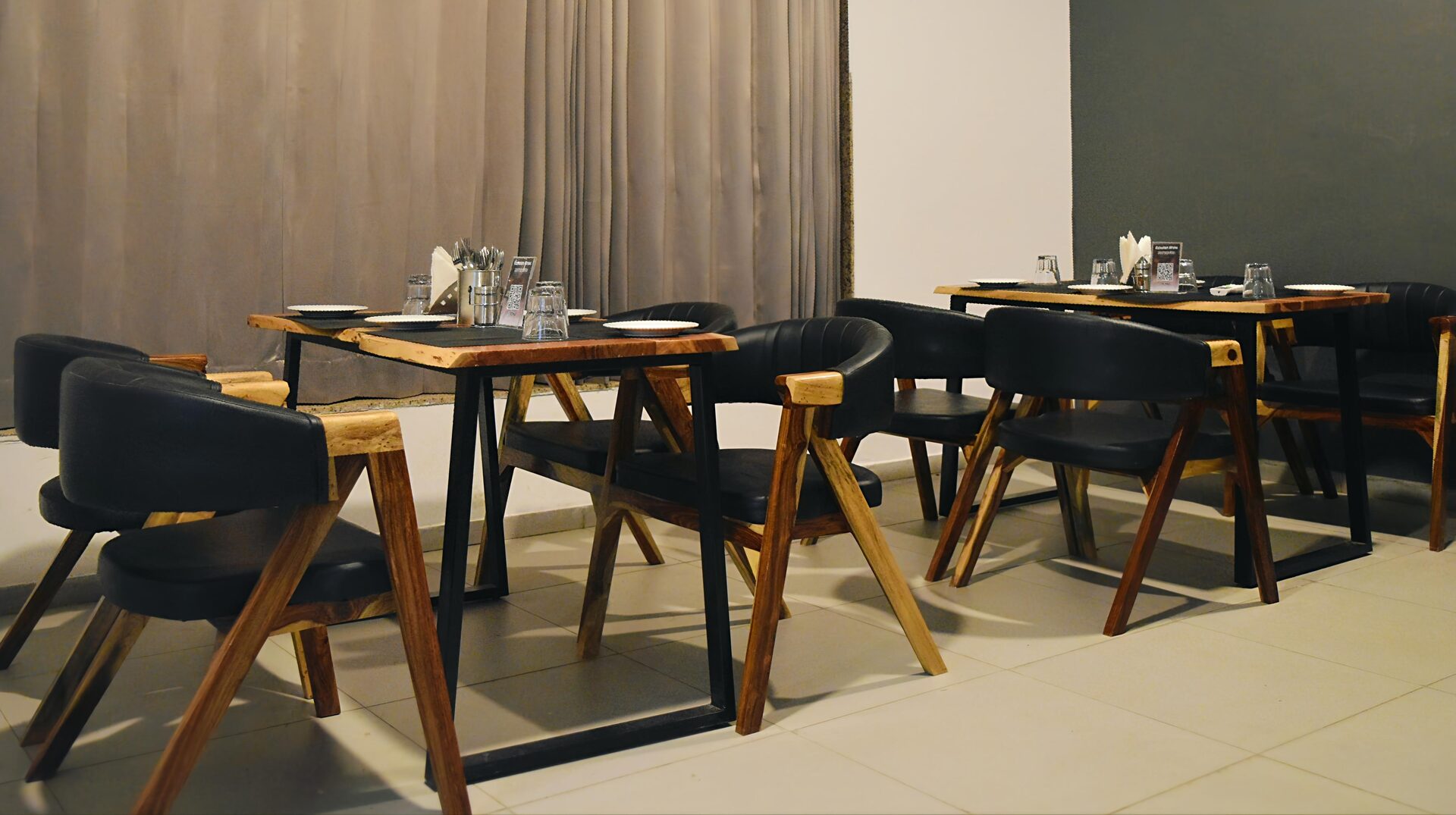 Plated dining